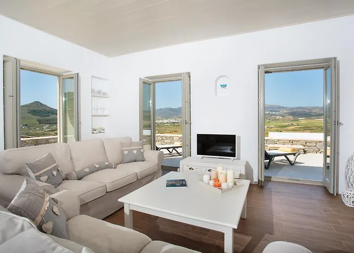 Natura Paros Molos (Paros)